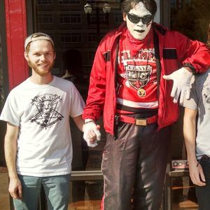 Meet your Posher, Blake